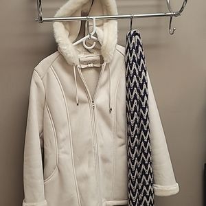 Ladies winter zip front coat and scarf